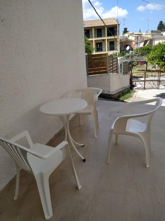 Nancy'S Rooms Gouvia Ngoại thất bức ảnh