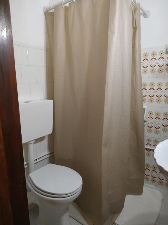 Nancy'S Rooms Gouvia Ngoại thất bức ảnh