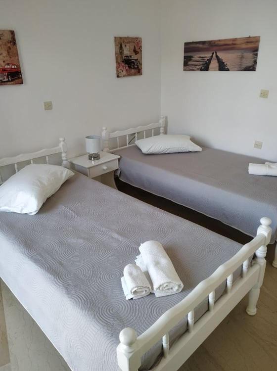 Nancy'S Rooms Gouvia Ngoại thất bức ảnh