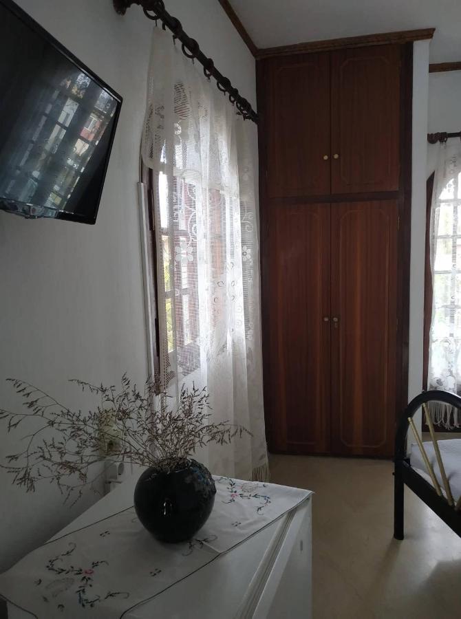 Nancy'S Rooms Gouvia Ngoại thất bức ảnh